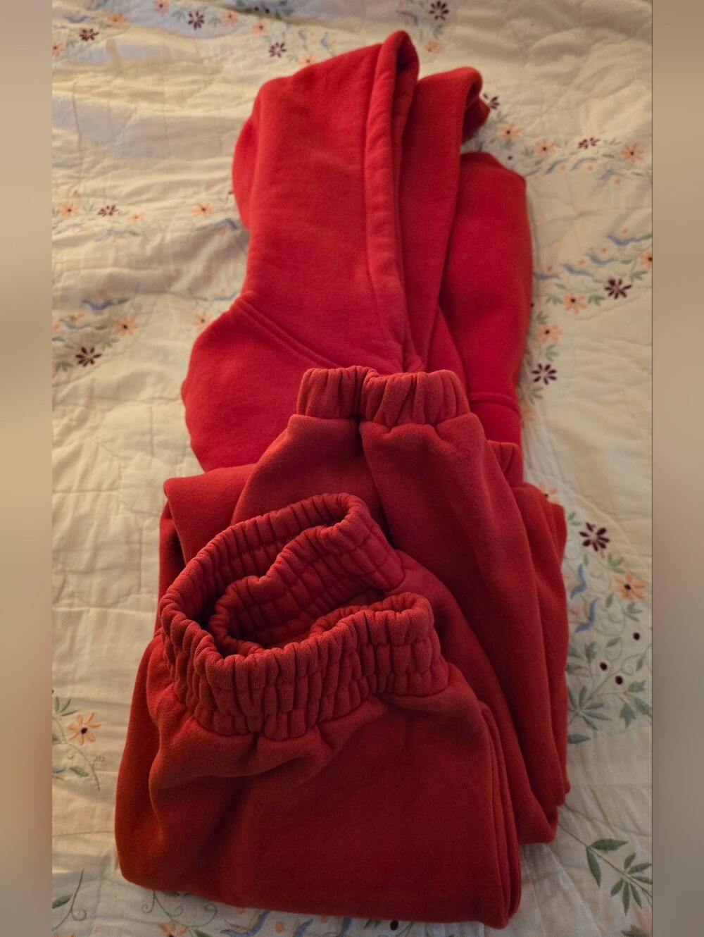 Comfrt Cozy Red Sweatpants/Joggers and Hoodie Set